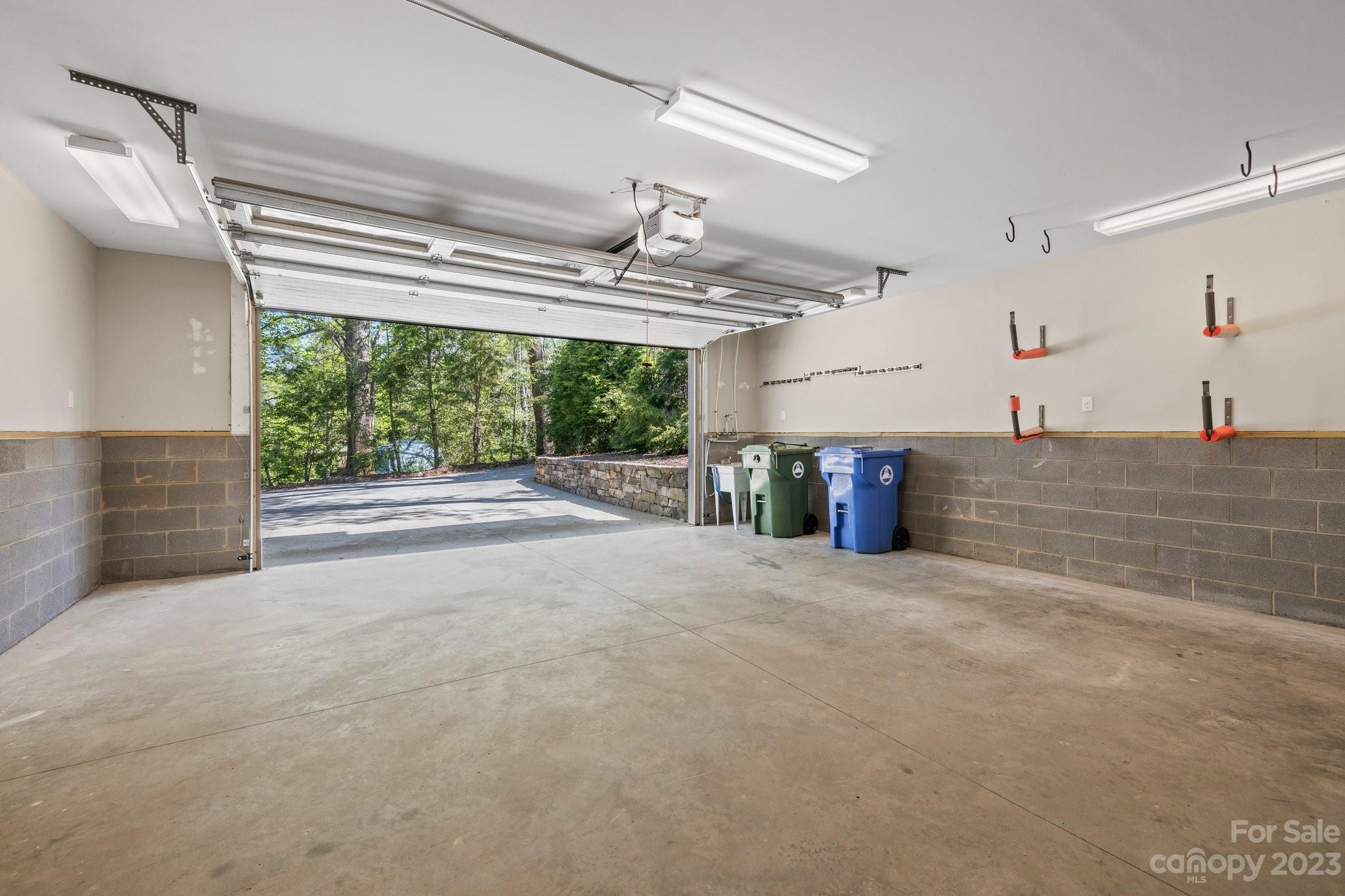 19 Albemarle Road Asheville NC 28801