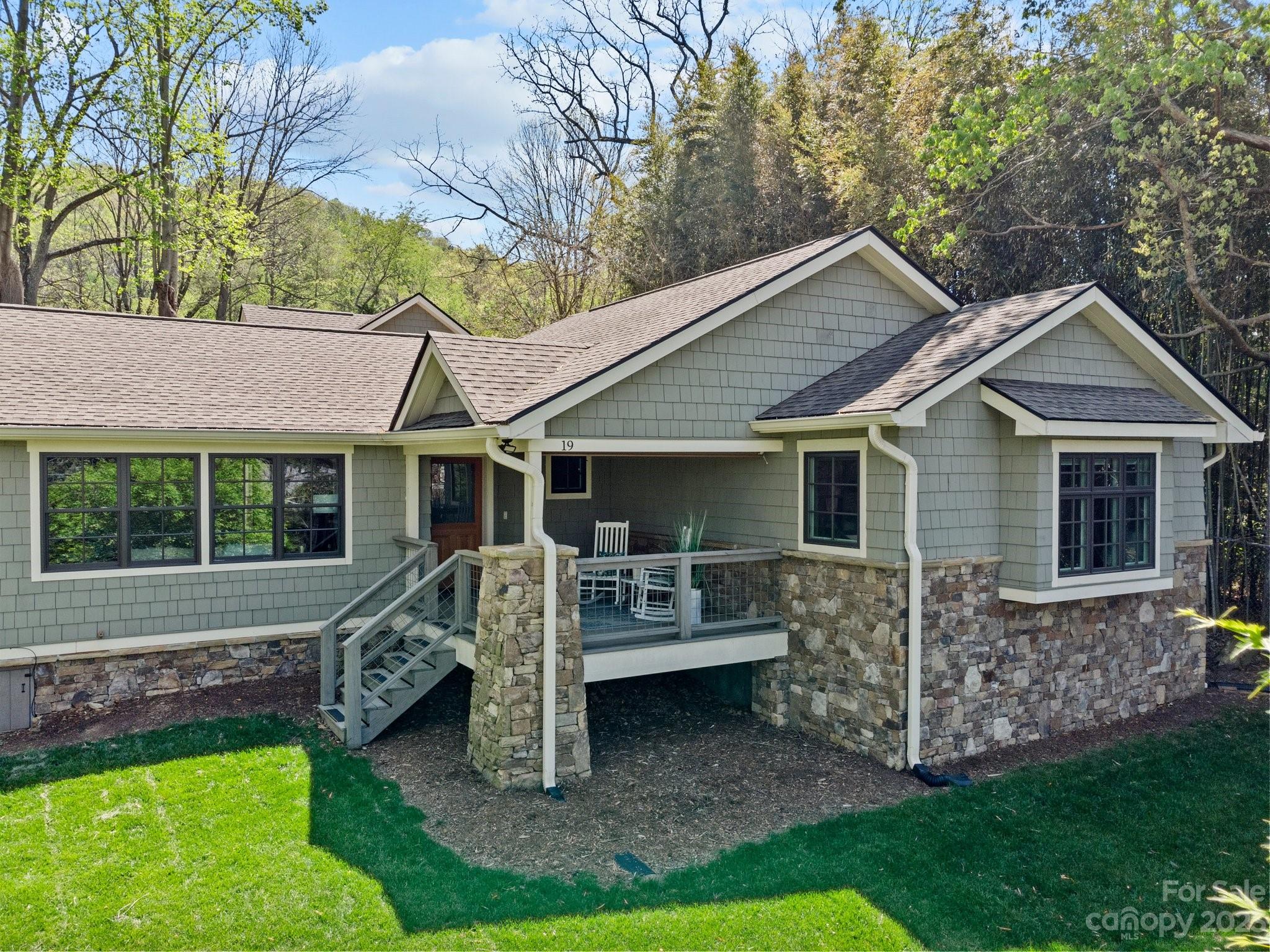 19 Albemarle Road Asheville NC 28801