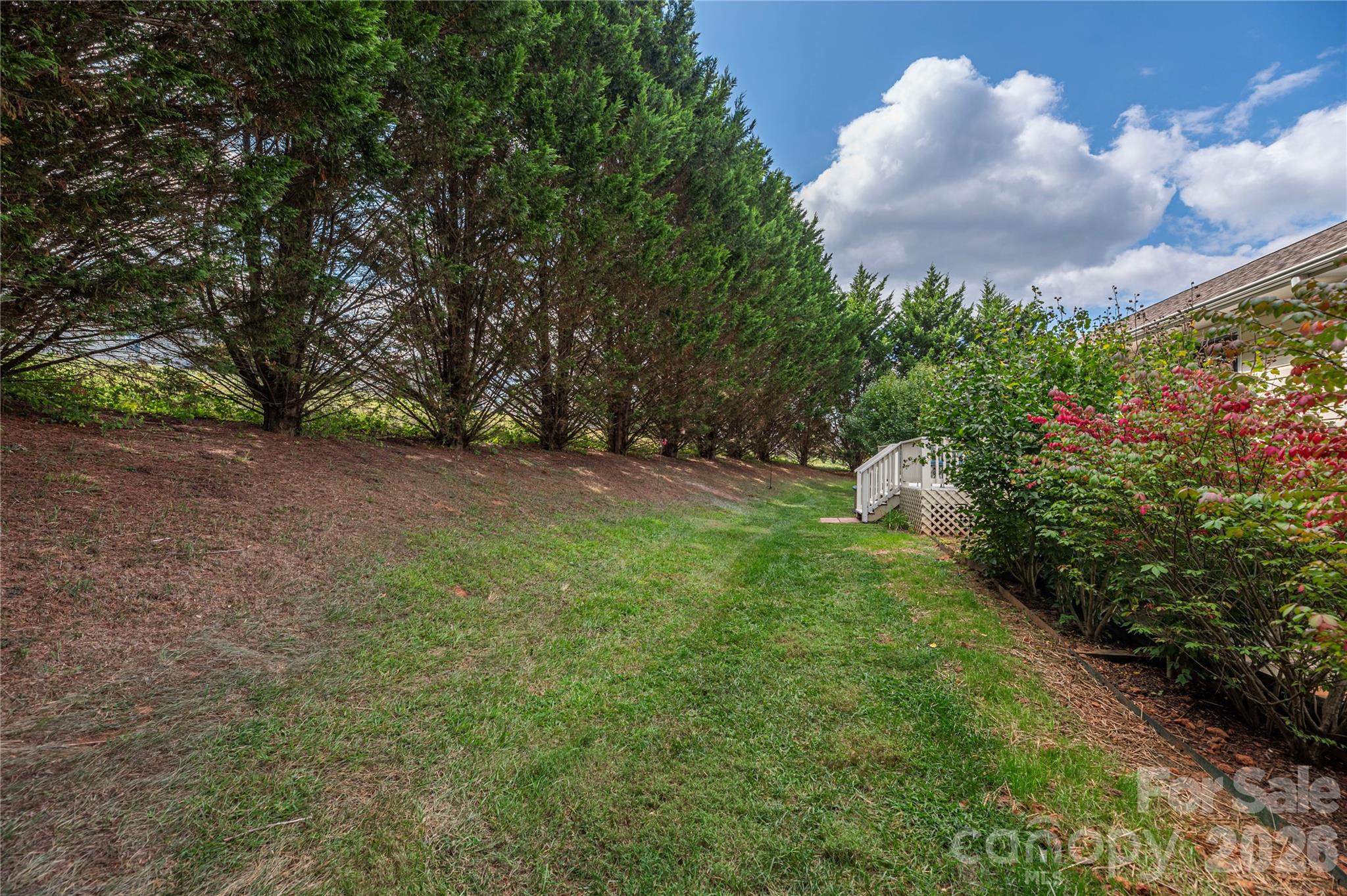 27 Worthington Lane Weaverville NC 28787