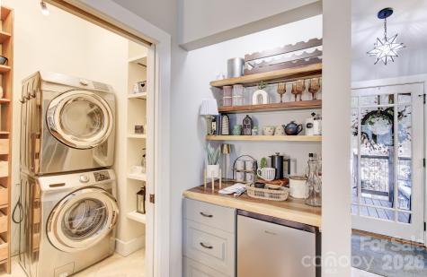 40 River Run Asheville NC 28804