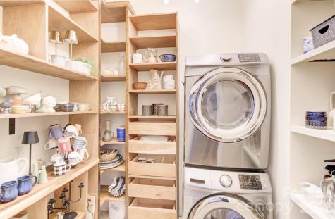 40 River Run Asheville NC 28804