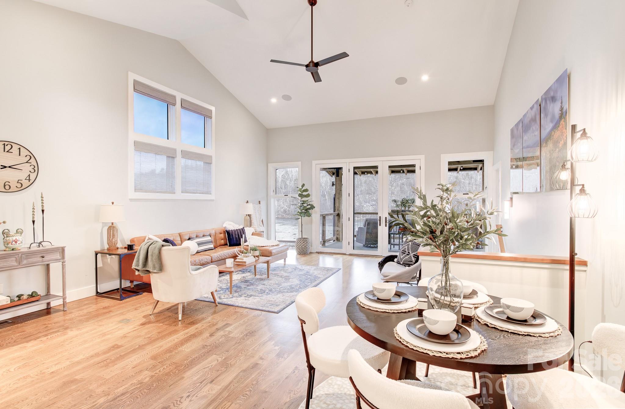 40 River Run Asheville NC 28804