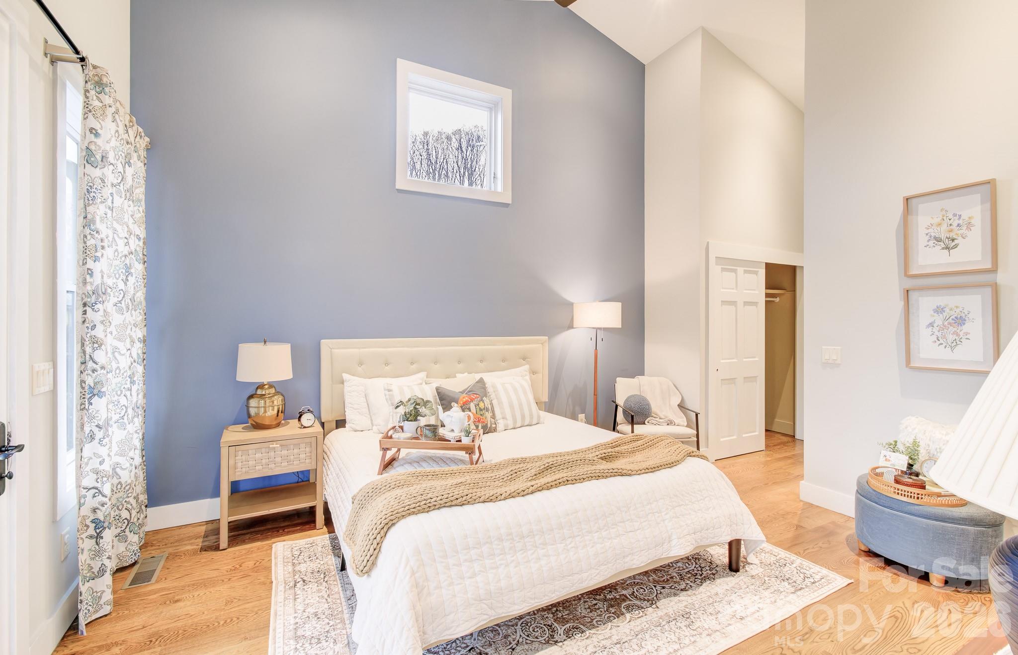 40 River Run Asheville NC 28804