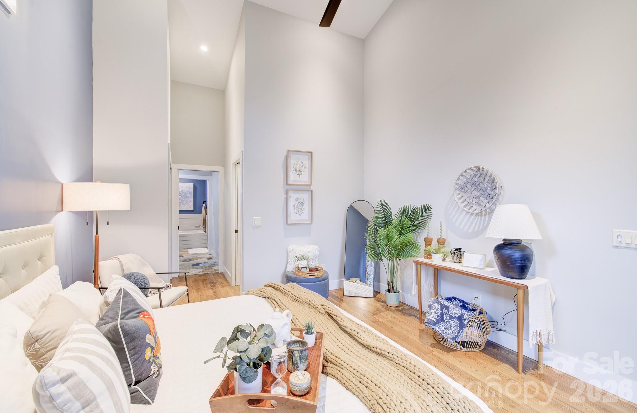 40 River Run Asheville NC 28804