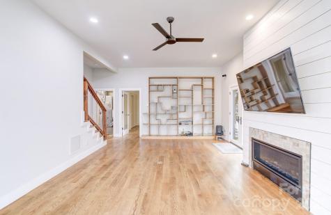 40 River Run Asheville NC 28804