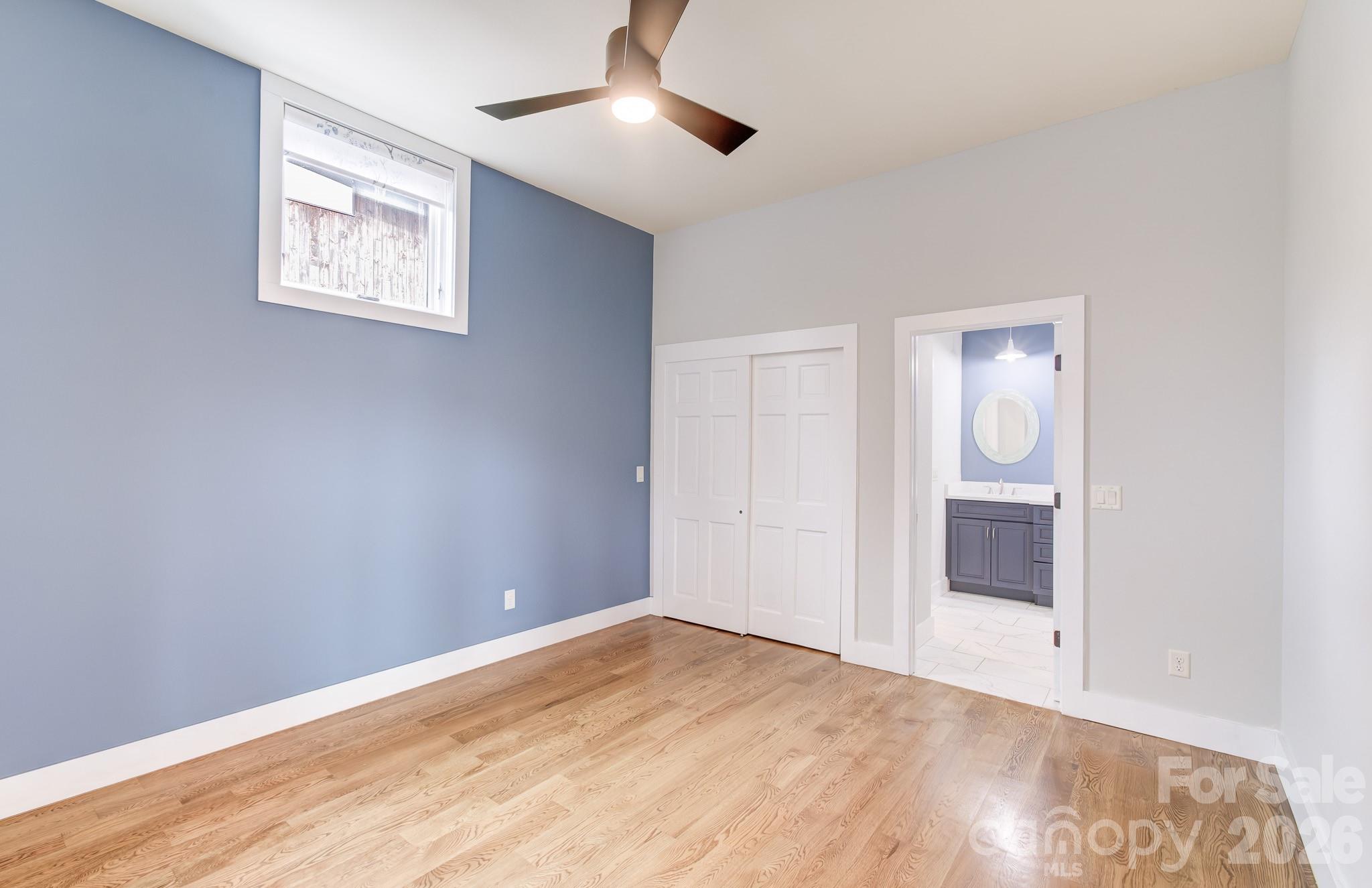 40 River Run Asheville NC 28804