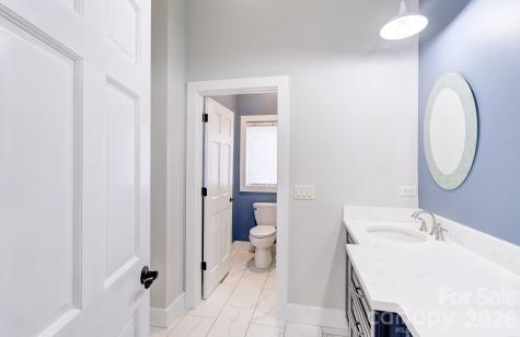 40 River Run Asheville NC 28804