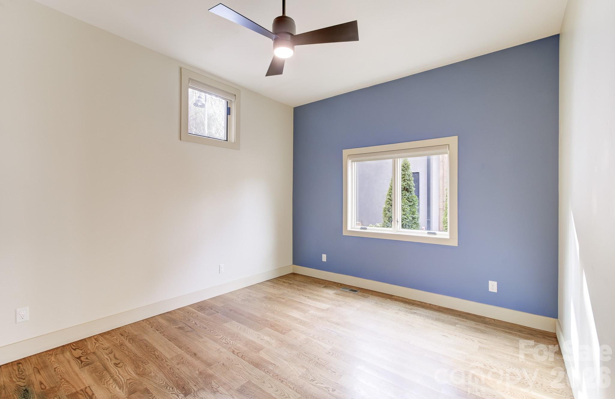 40 River Run Asheville NC 28804