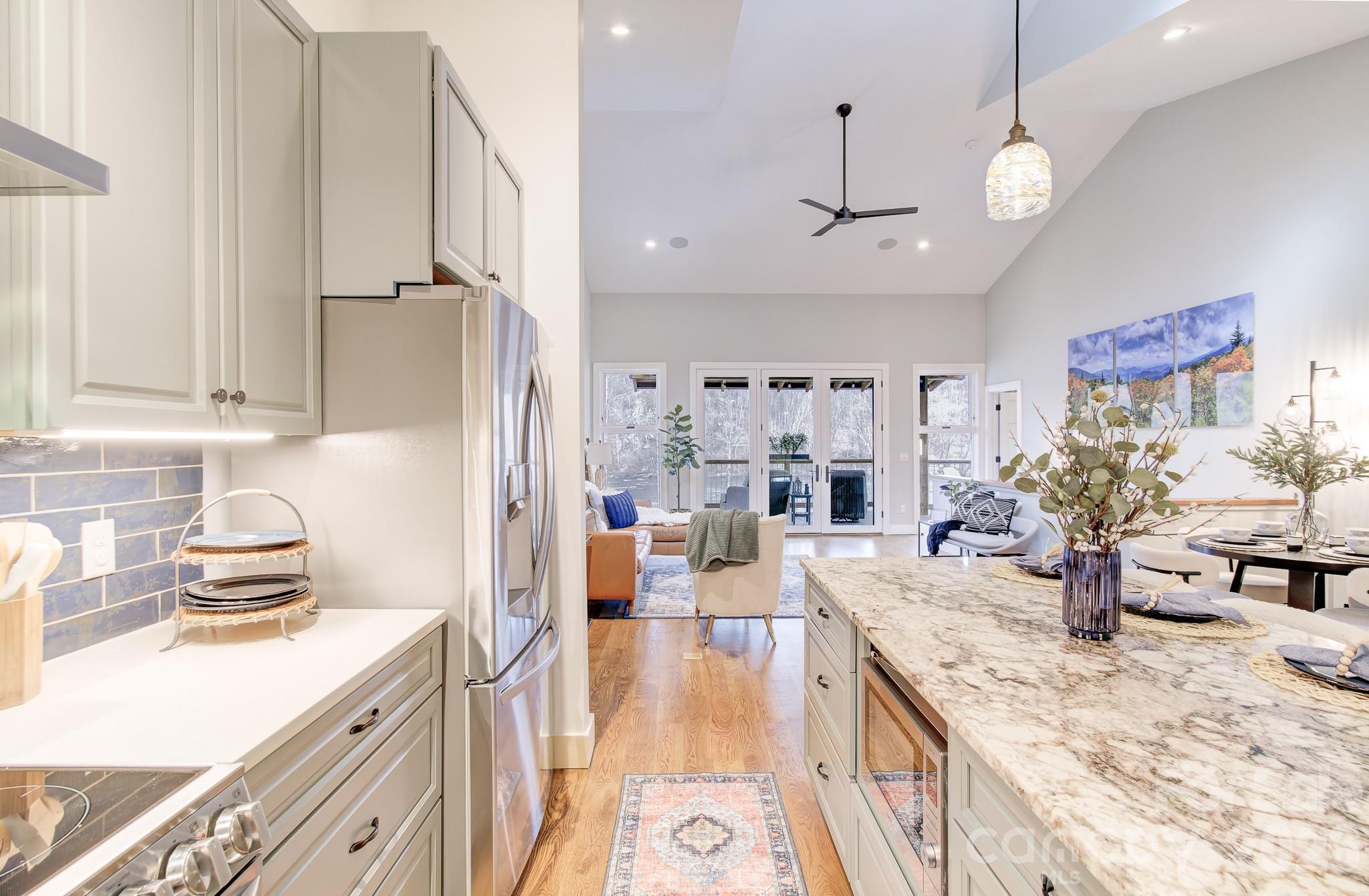 40 River Run Asheville NC 28804