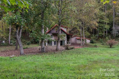 190 Turkey Creek Road Clyde NC 28721