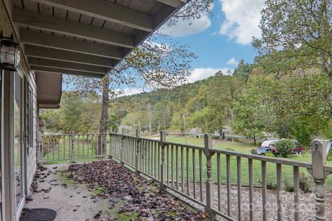 190 Turkey Creek Road Clyde NC 28721