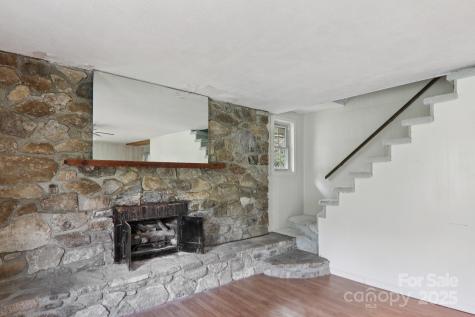 190 Turkey Creek Road Clyde NC 28721