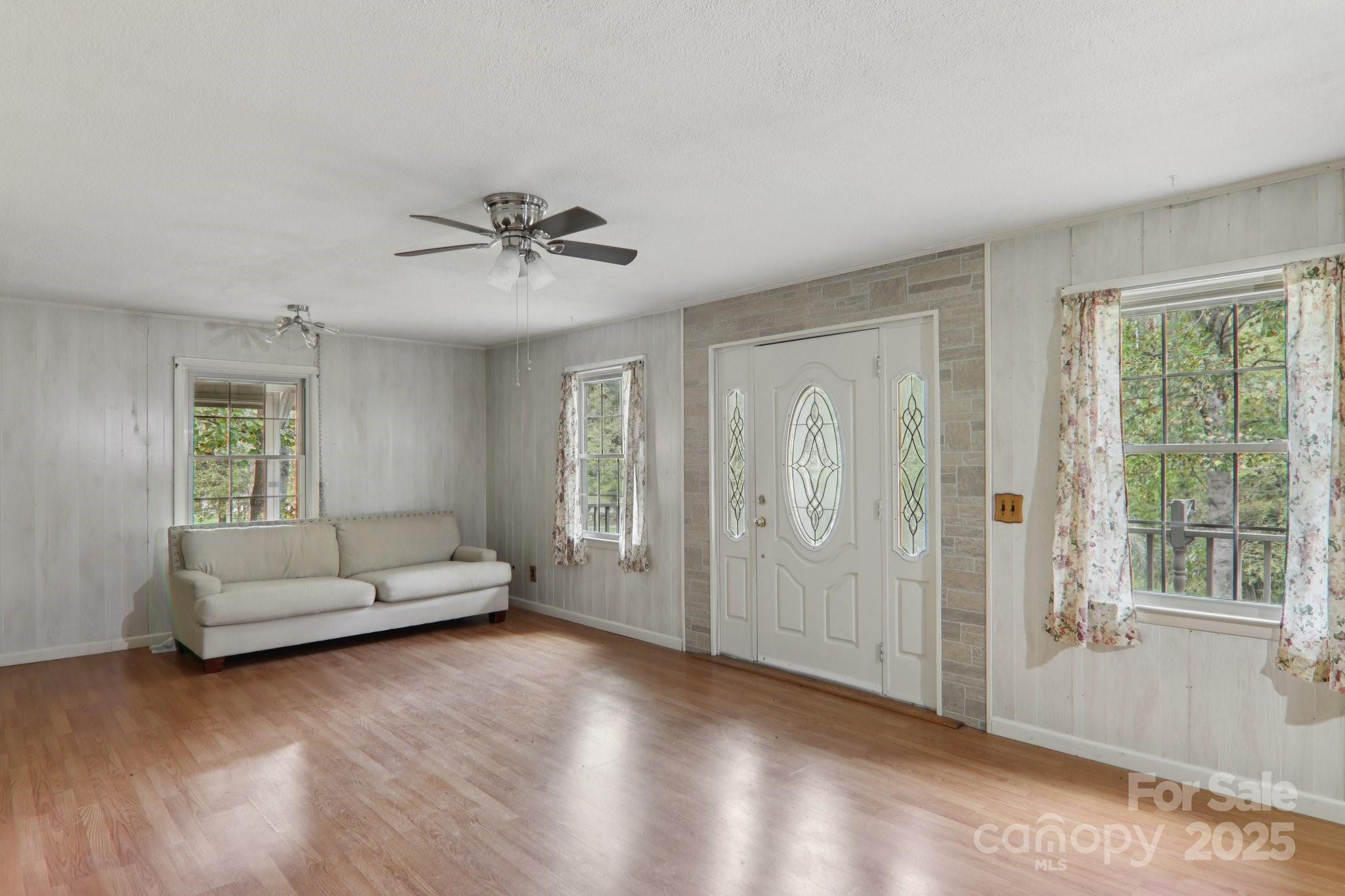 190 Turkey Creek Road Clyde NC 28721