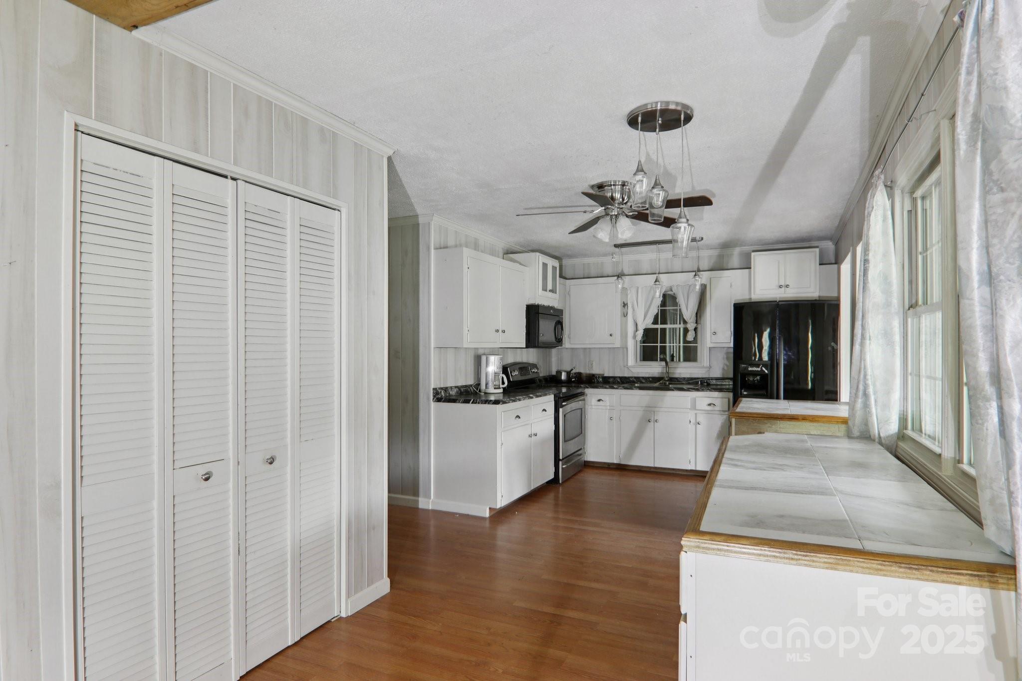 190 Turkey Creek Road Clyde NC 28721