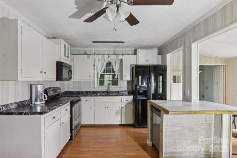 190 Turkey Creek Road Clyde NC 28721