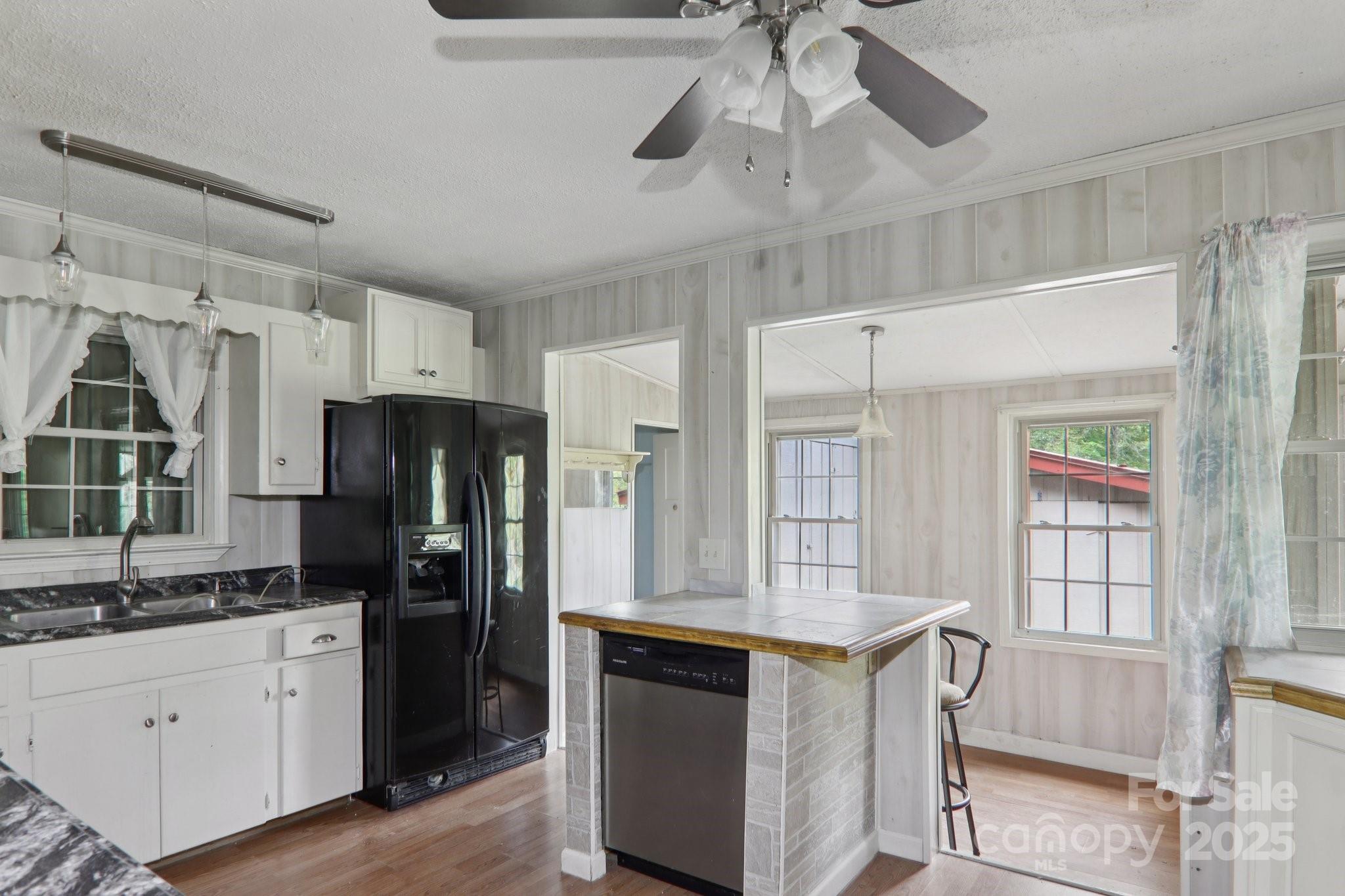190 Turkey Creek Road Clyde NC 28721