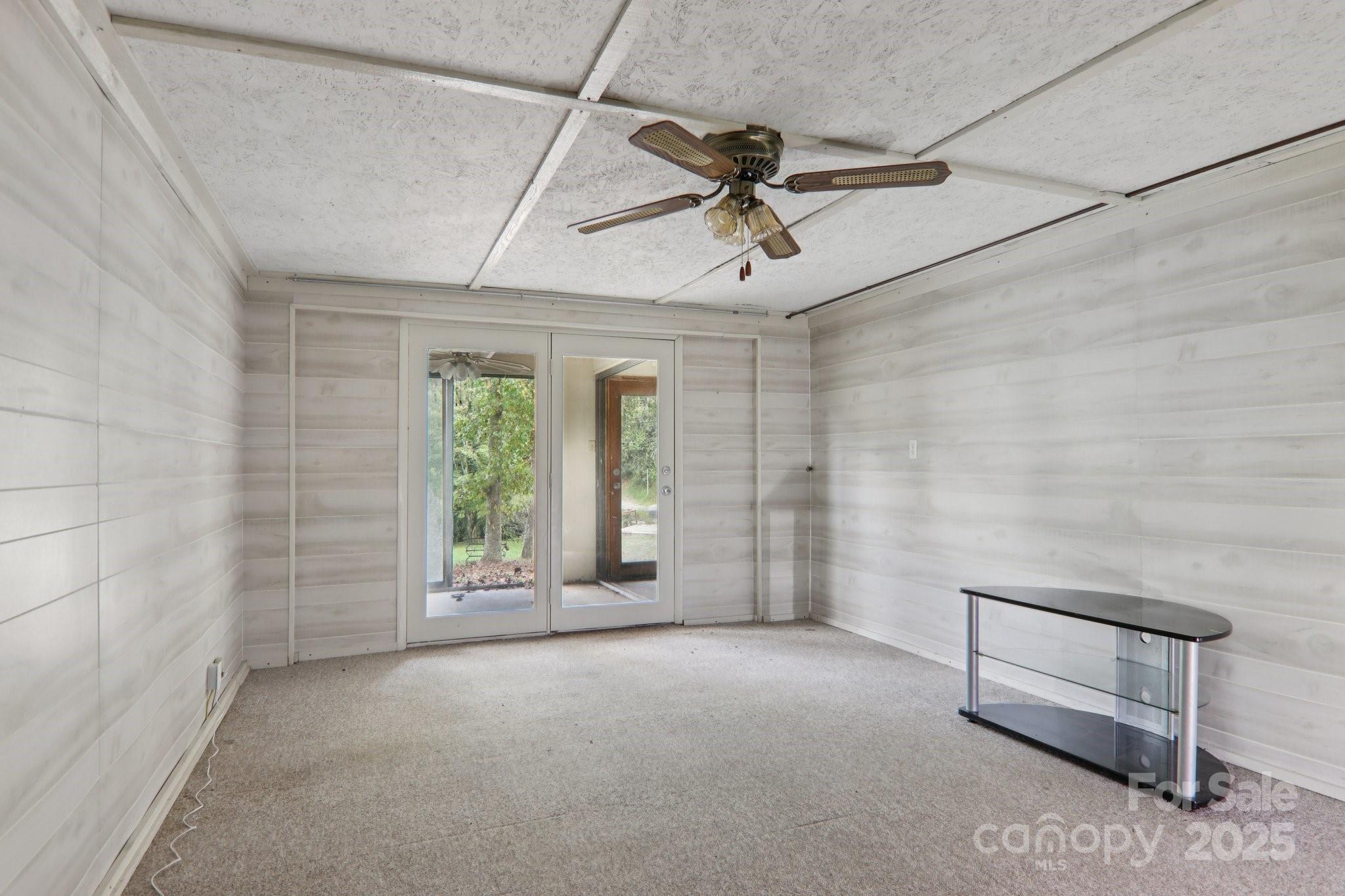190 Turkey Creek Road Clyde NC 28721