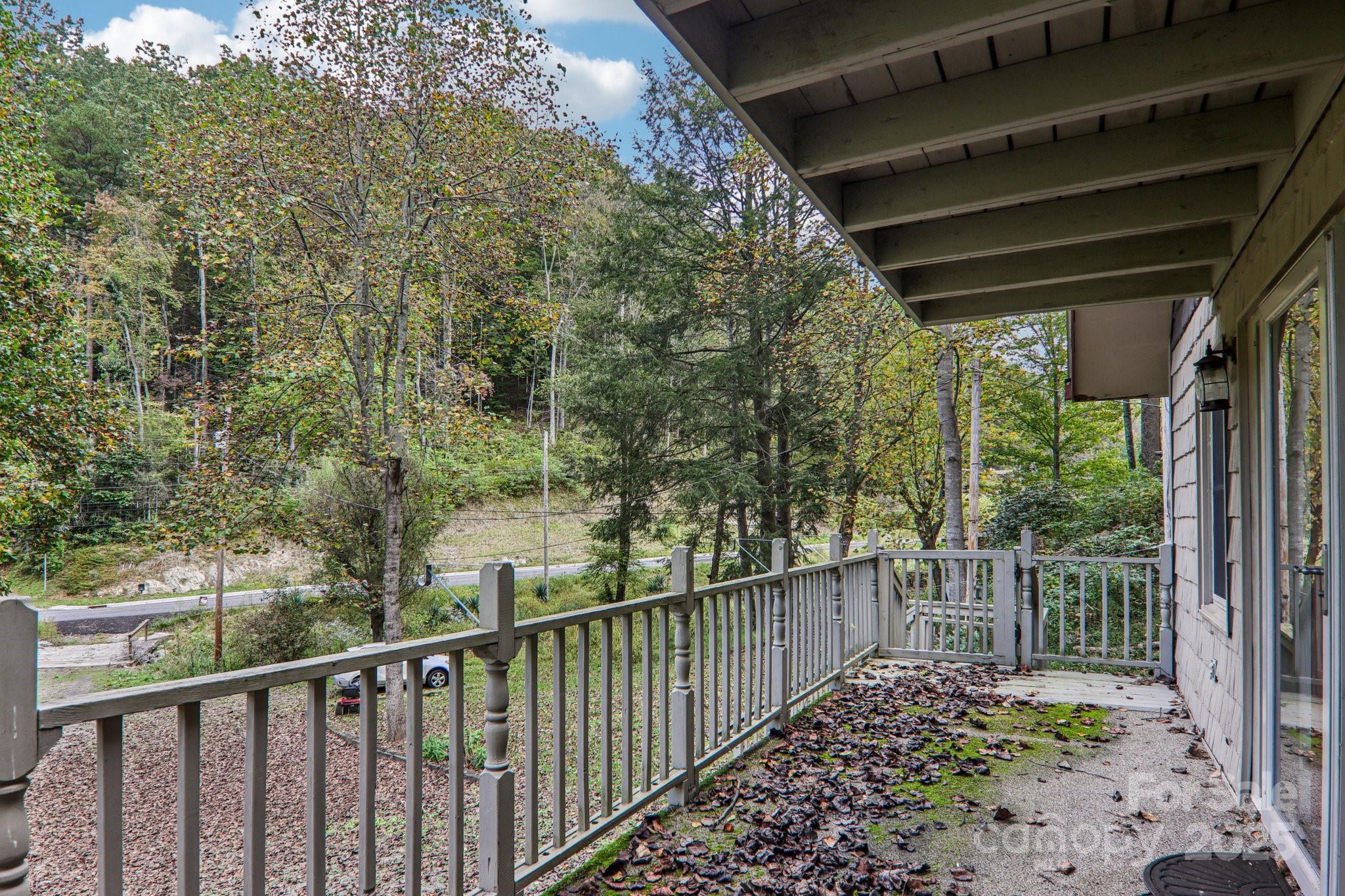 190 Turkey Creek Road Clyde NC 28721