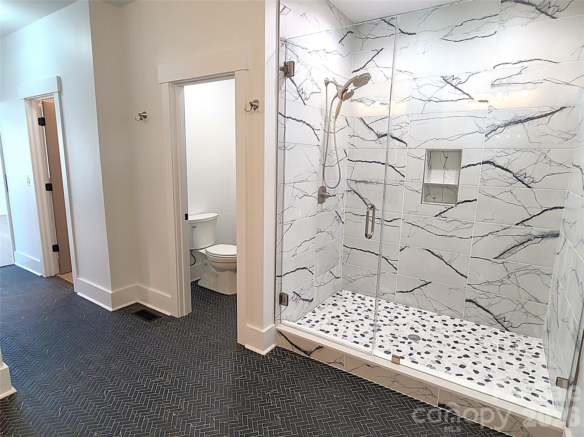 405 19th Avenue Circle NW Hickory NC 28601