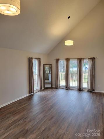 513 Mary Charlotte Drive Charlotte NC 28262