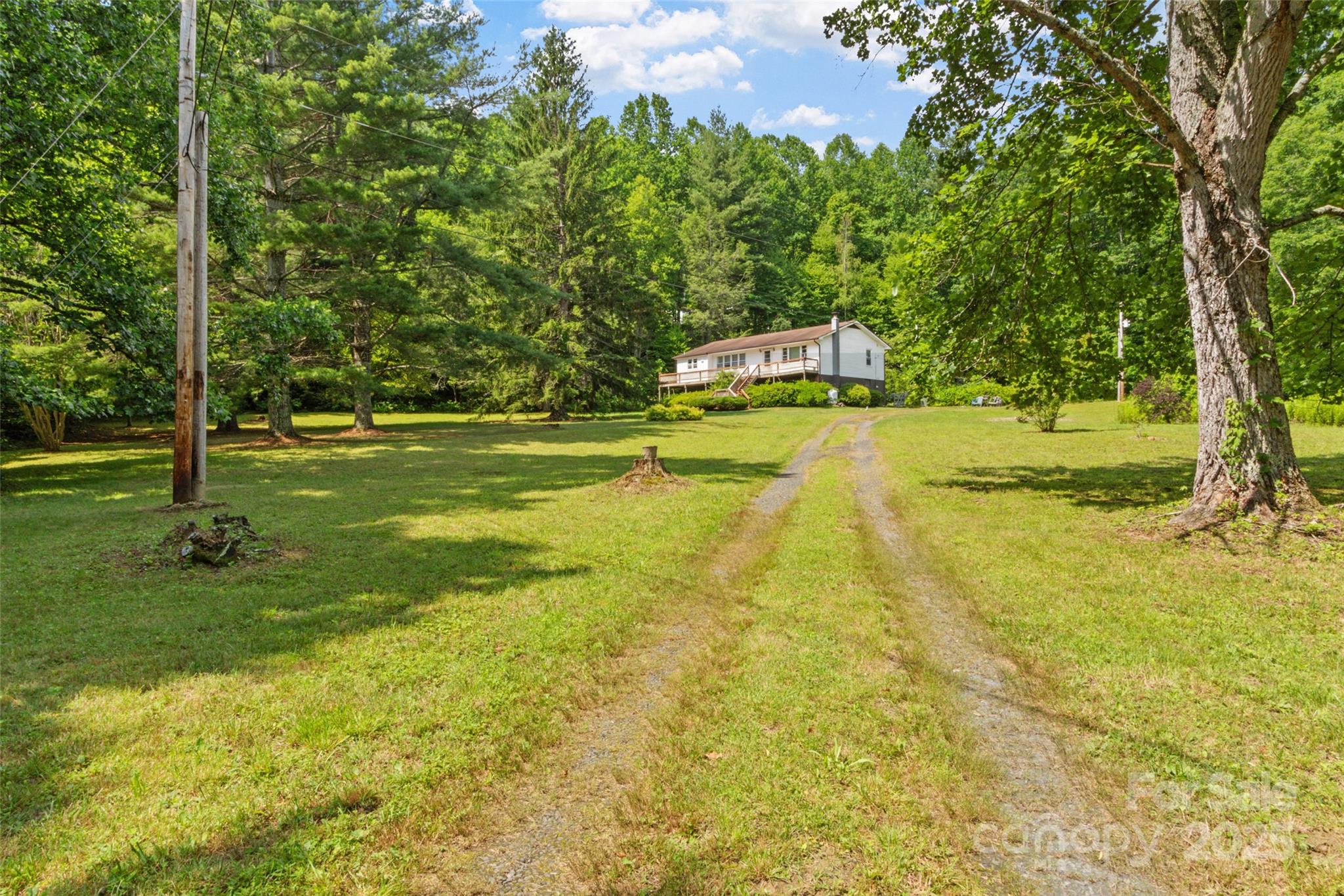 50 Kaesler Lane Burnsville NC 28714