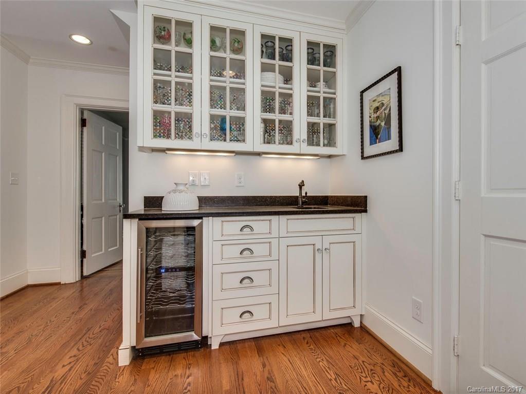 225 S Laurel Avenue Charlotte NC 28207