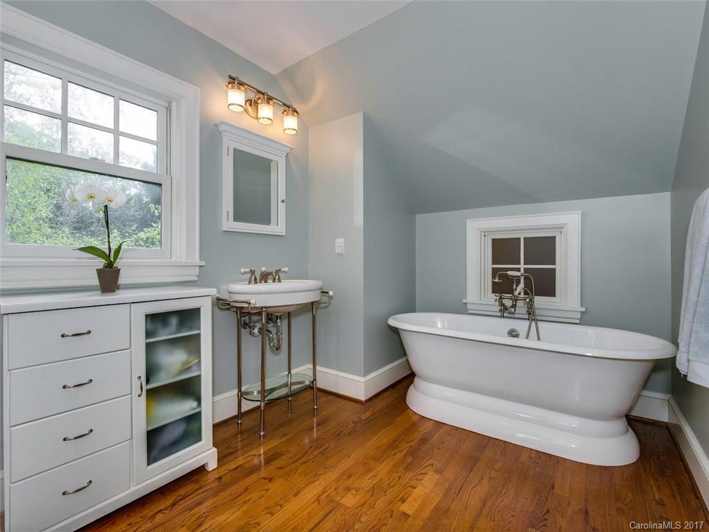 225 S Laurel Avenue Charlotte NC 28207