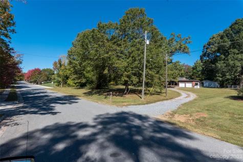 11434 Tema Circle Charlotte NC 28214