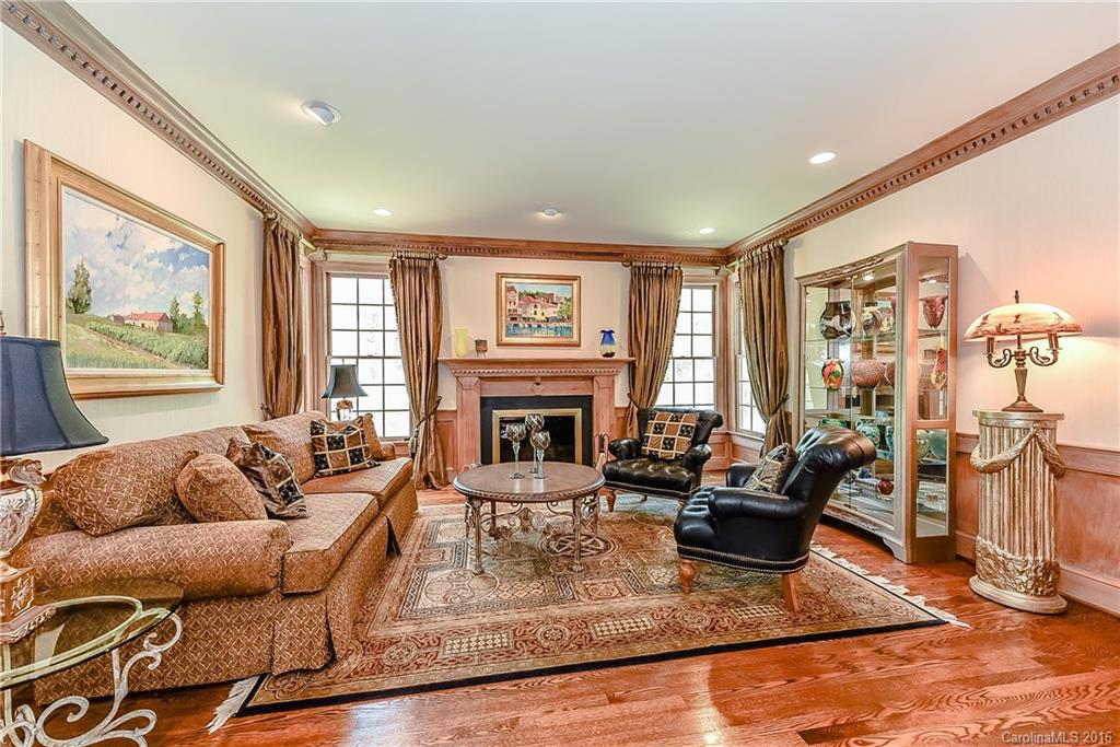 3905 Seminole Court Charlotte NC 28210