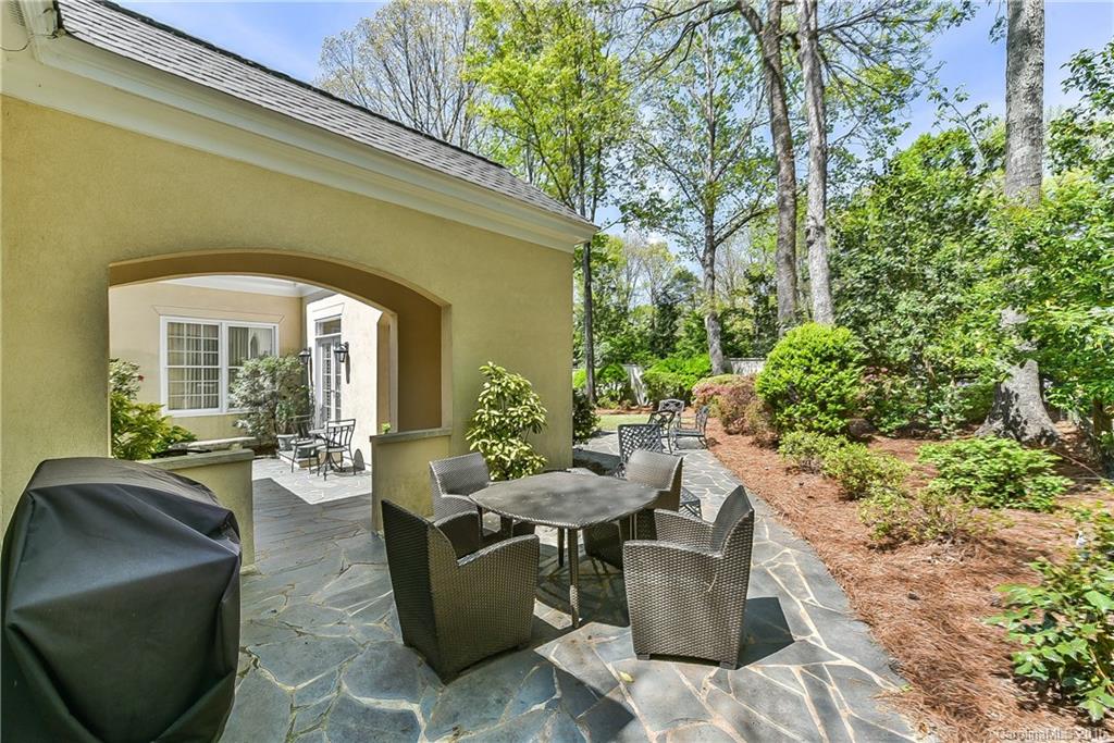 3905 Seminole Court Charlotte NC 28210