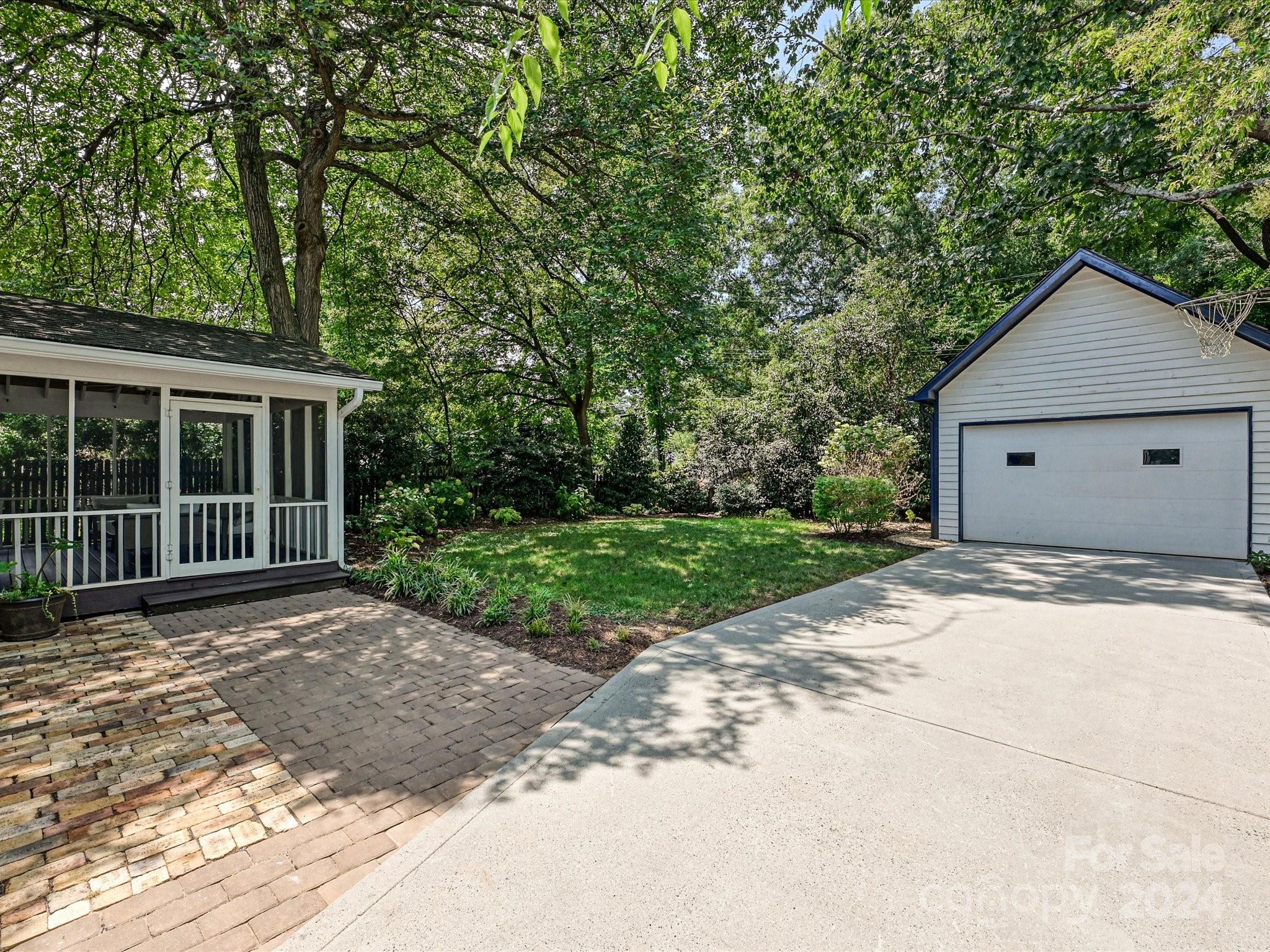 2210 Sarah Marks Avenue Charlotte NC 28203