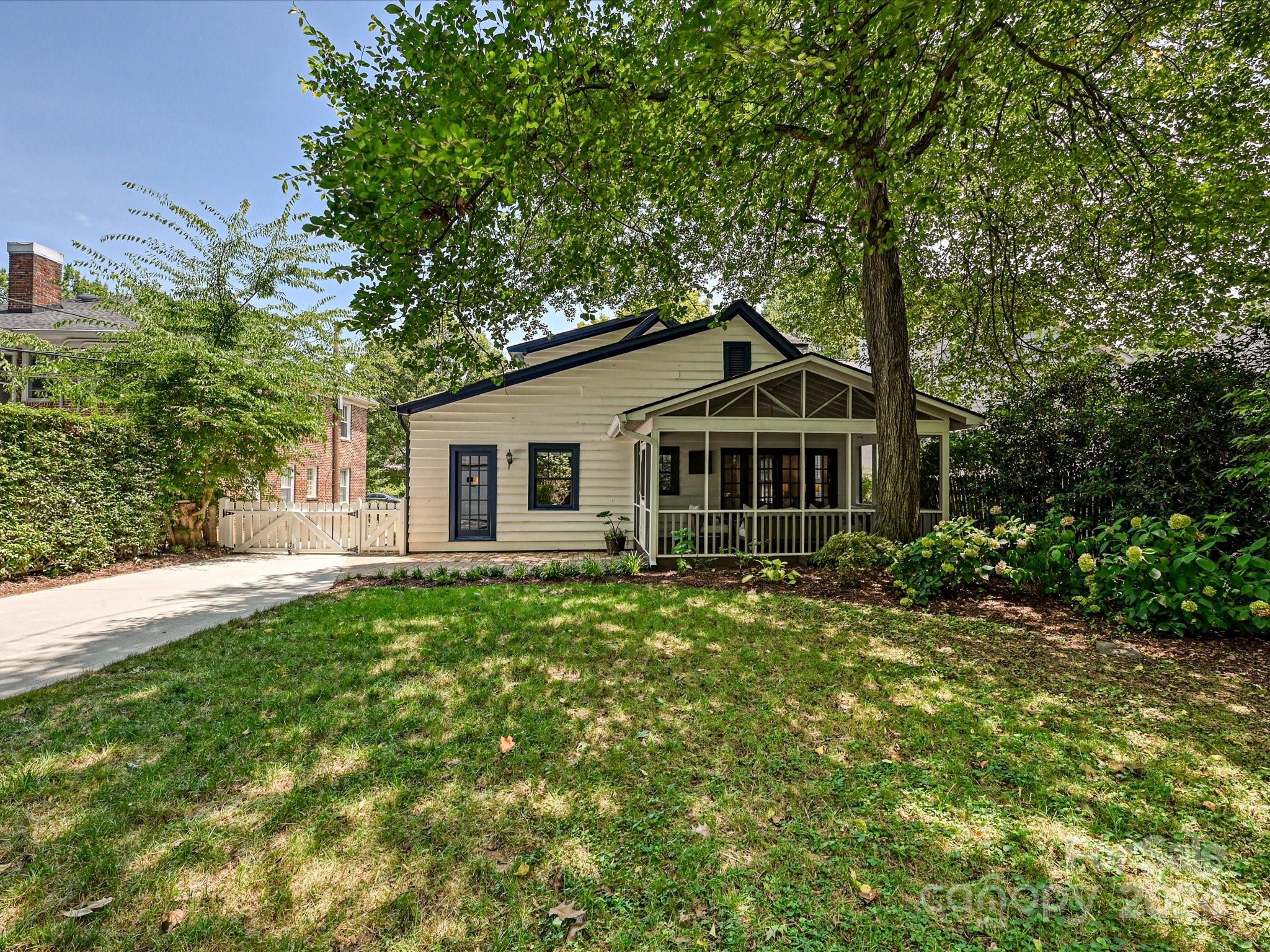 2210 Sarah Marks Avenue Charlotte NC 28203