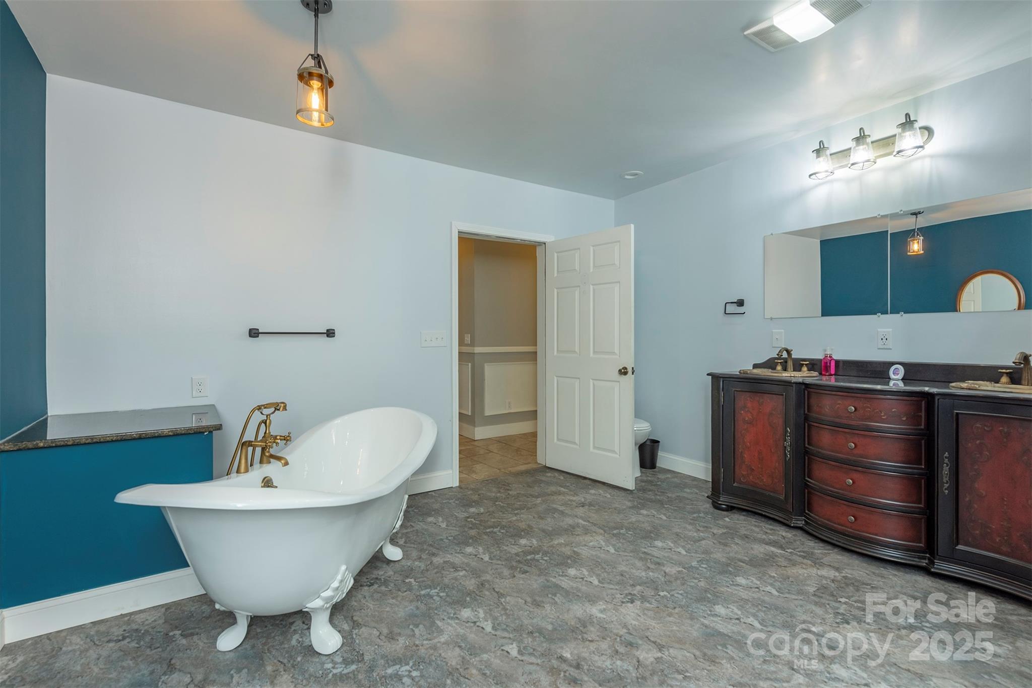 1740 Haywood Road Hendersonville NC 28791