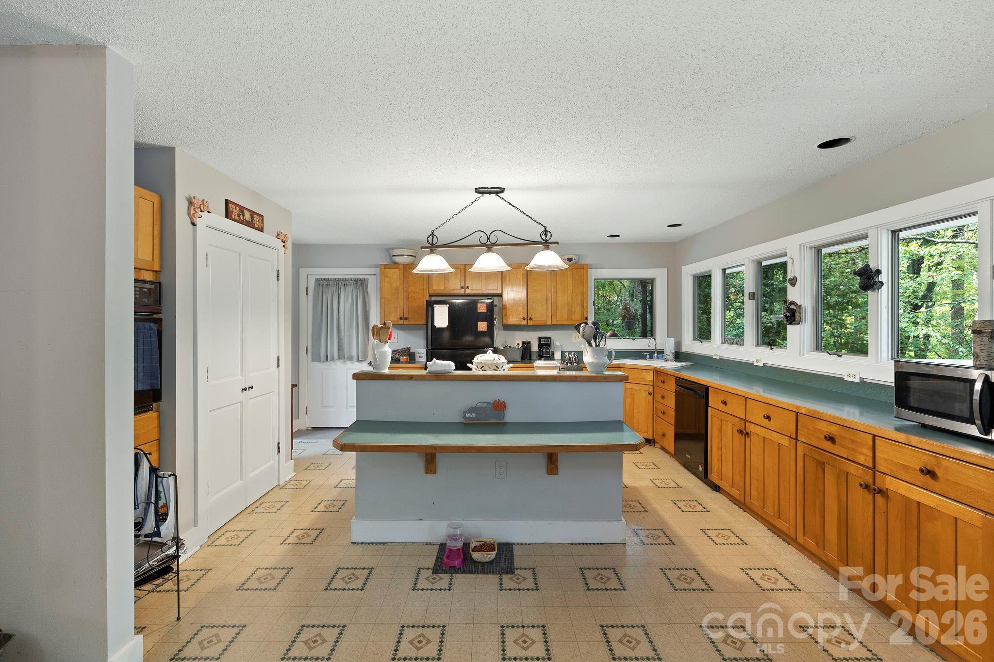 428 Lakeland Drive Pisgah Forest NC 28768