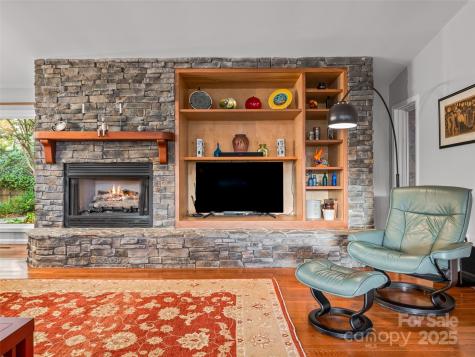 605 Upper Sondley Drive Asheville NC 28805