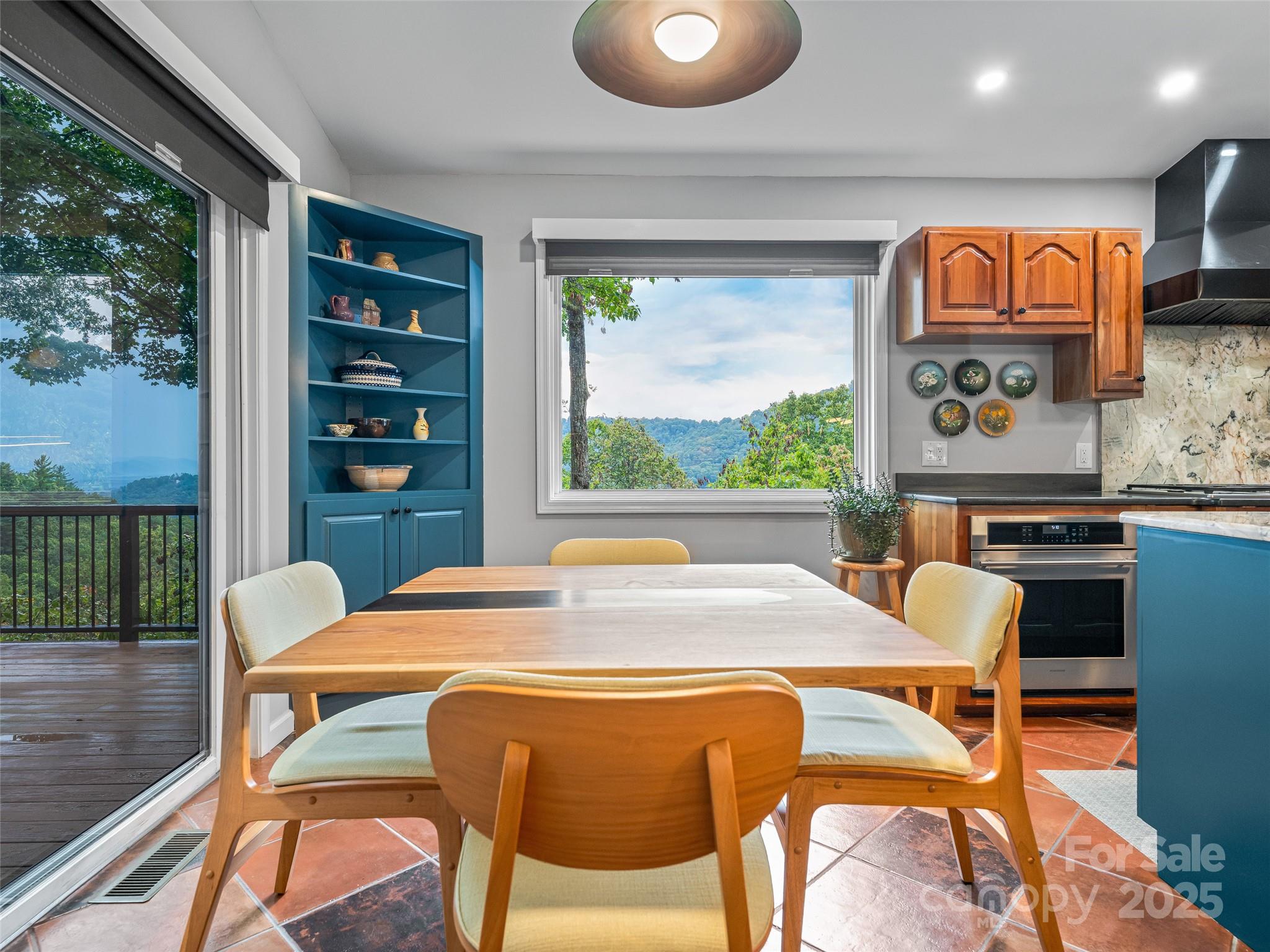 605 Upper Sondley Drive Asheville NC 28805