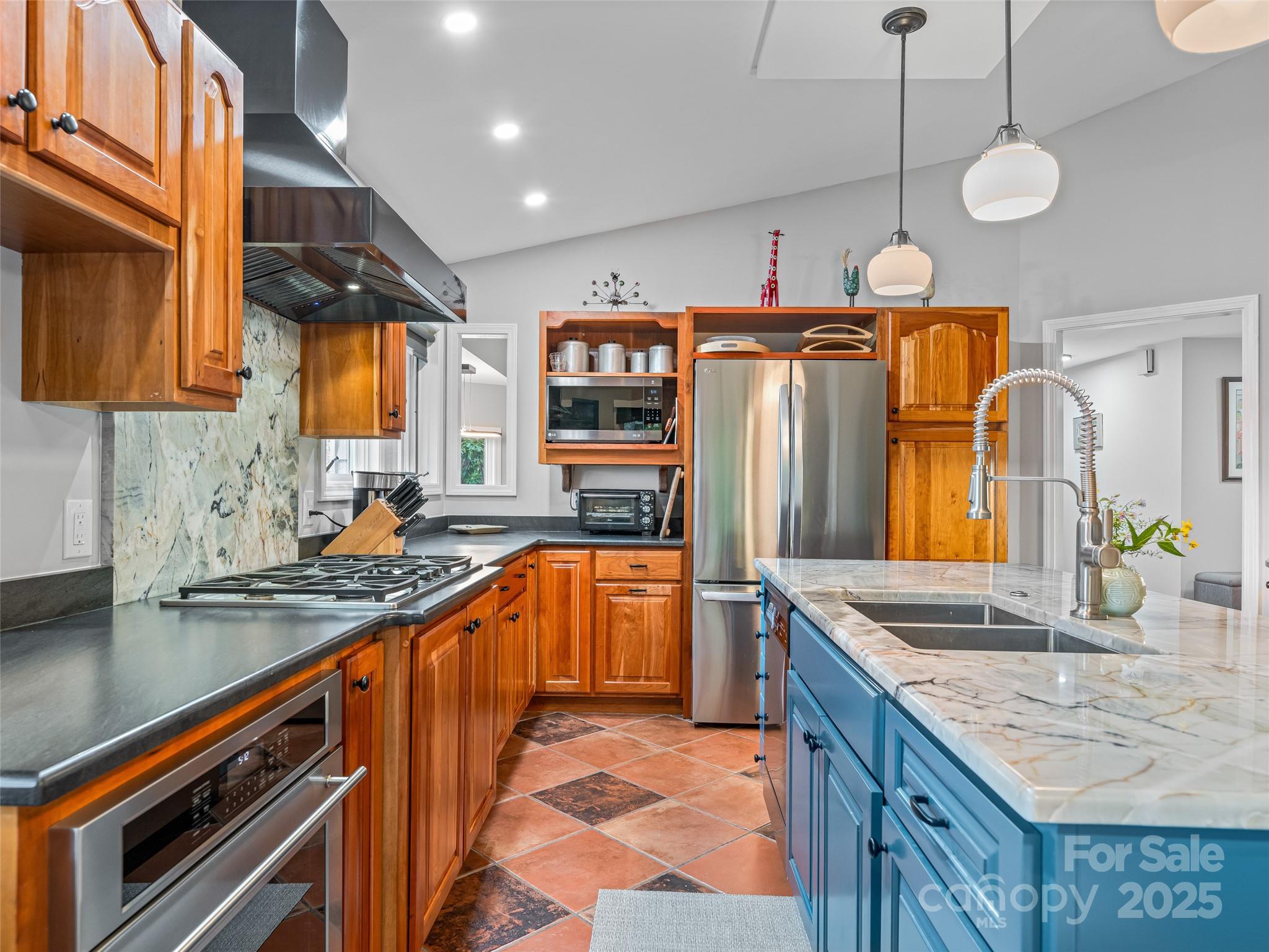 605 Upper Sondley Drive Asheville NC 28805