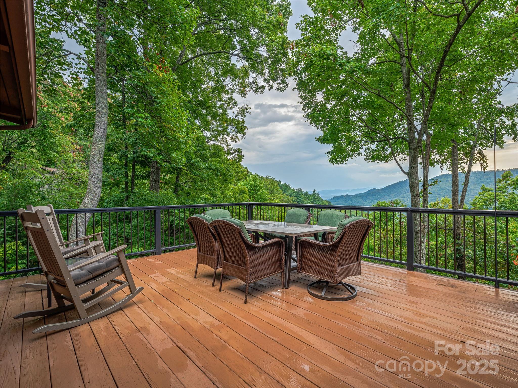 605 Upper Sondley Drive Asheville NC 28805
