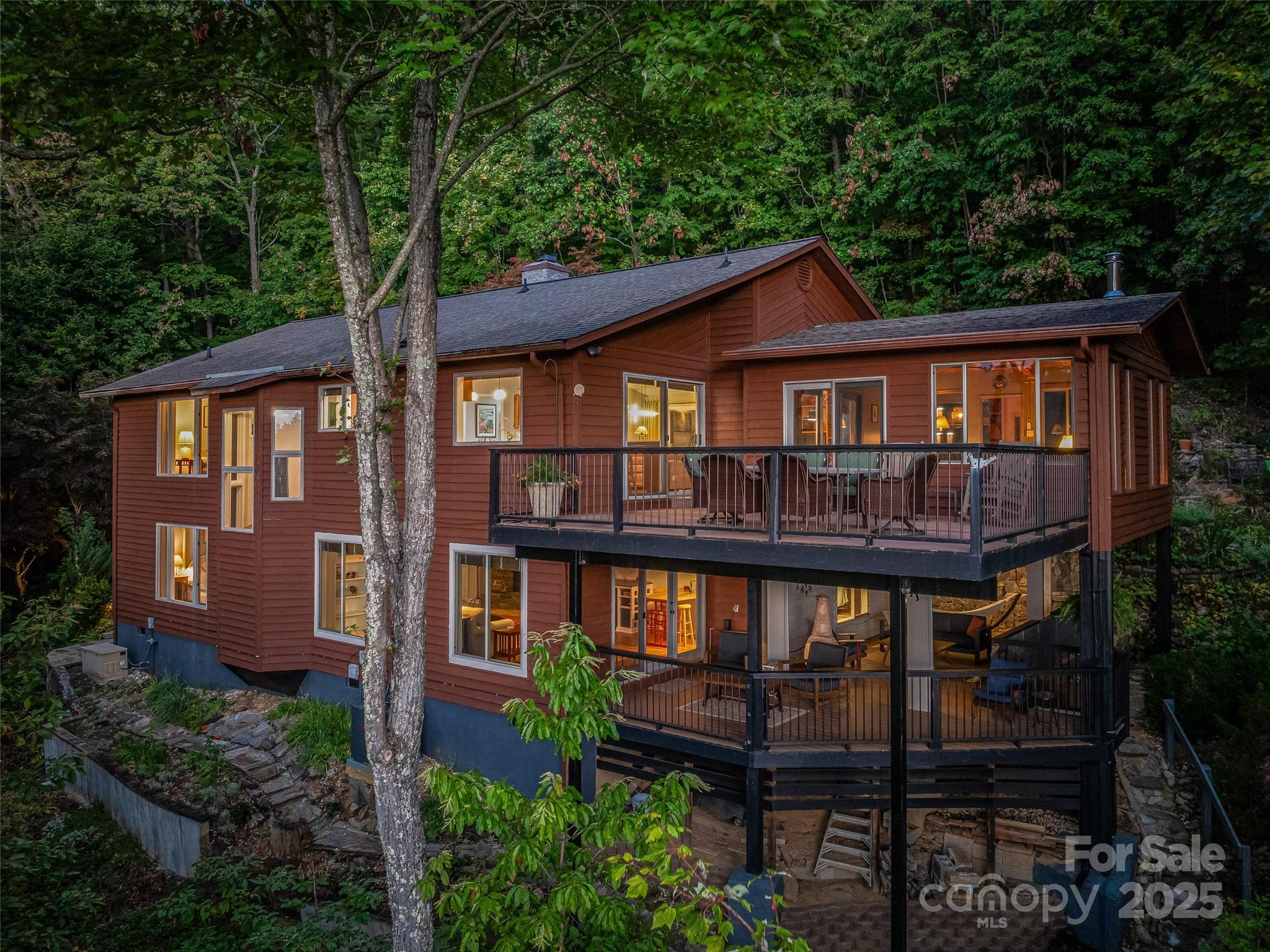 605 Upper Sondley Drive Asheville NC 28805