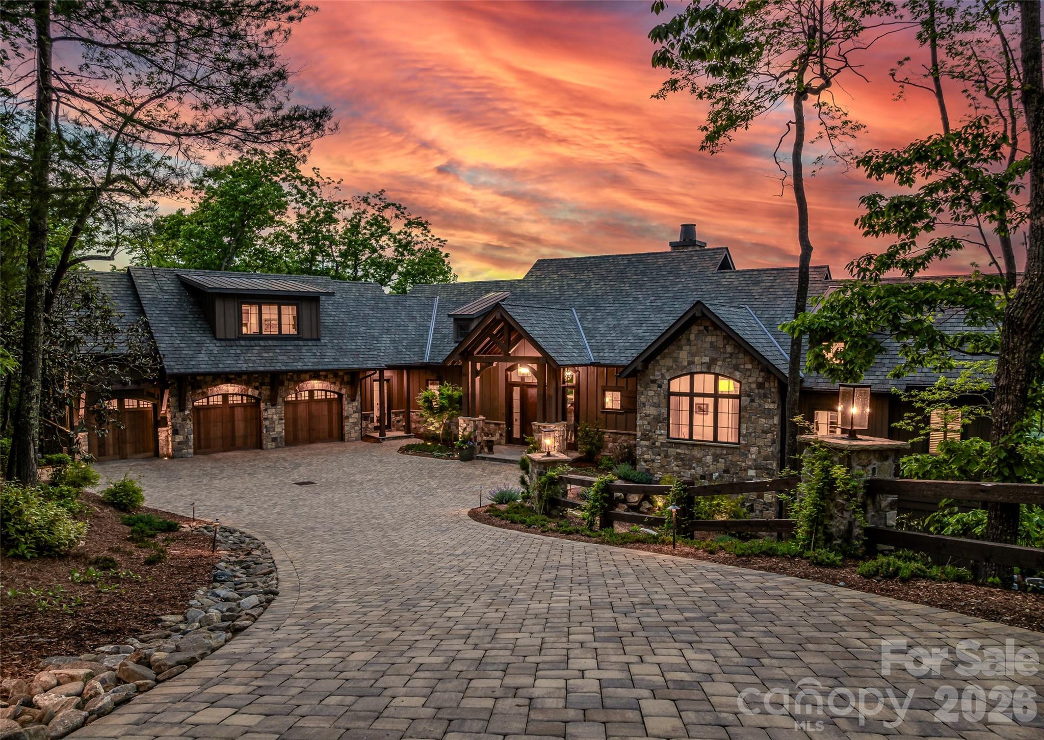 32 Featherstone Trail Arden NC 28704