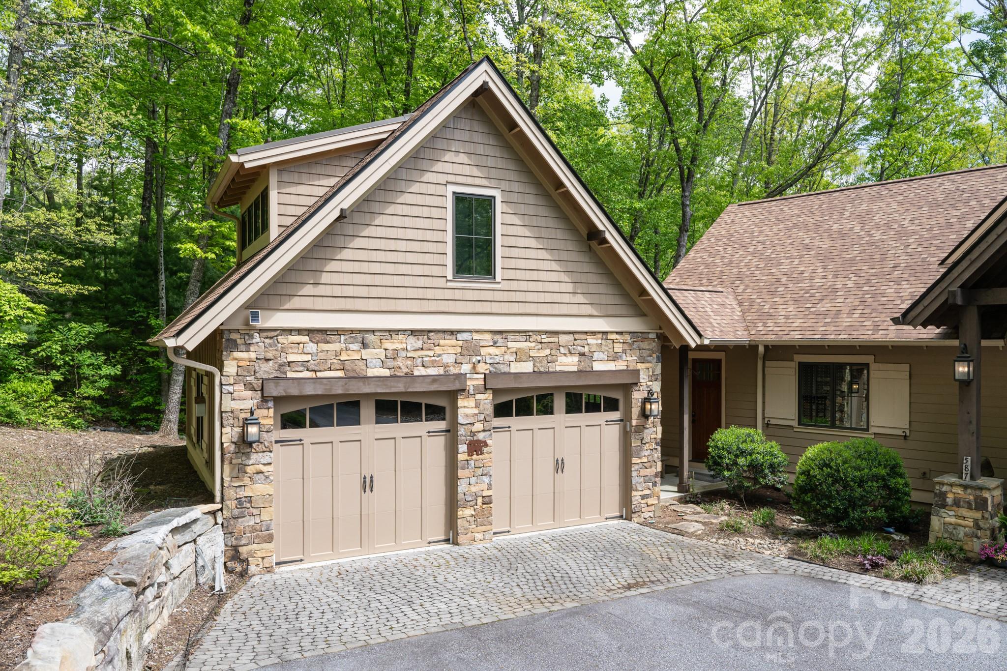 587 Autumn Sky Drive Hendersonville NC 28792