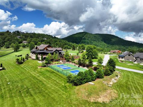 587 Autumn Sky Drive Hendersonville NC 28792