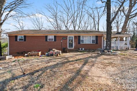508 Pineywood Road Thomasville NC 27360