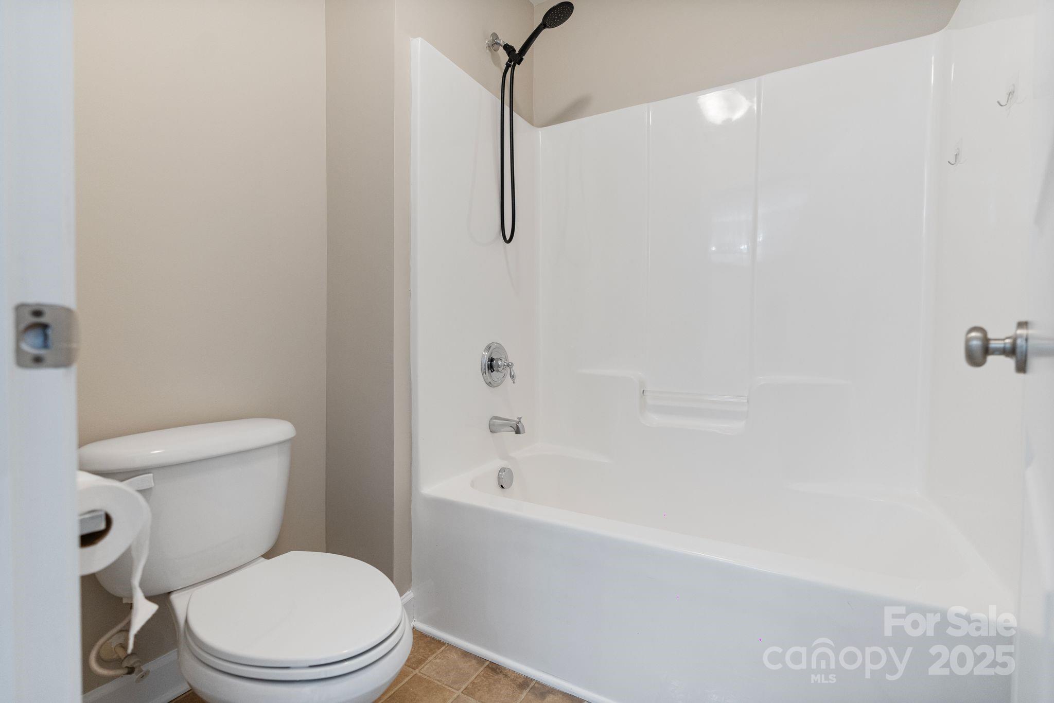 3320 Tulip Tree Lane Charlotte NC 28273
