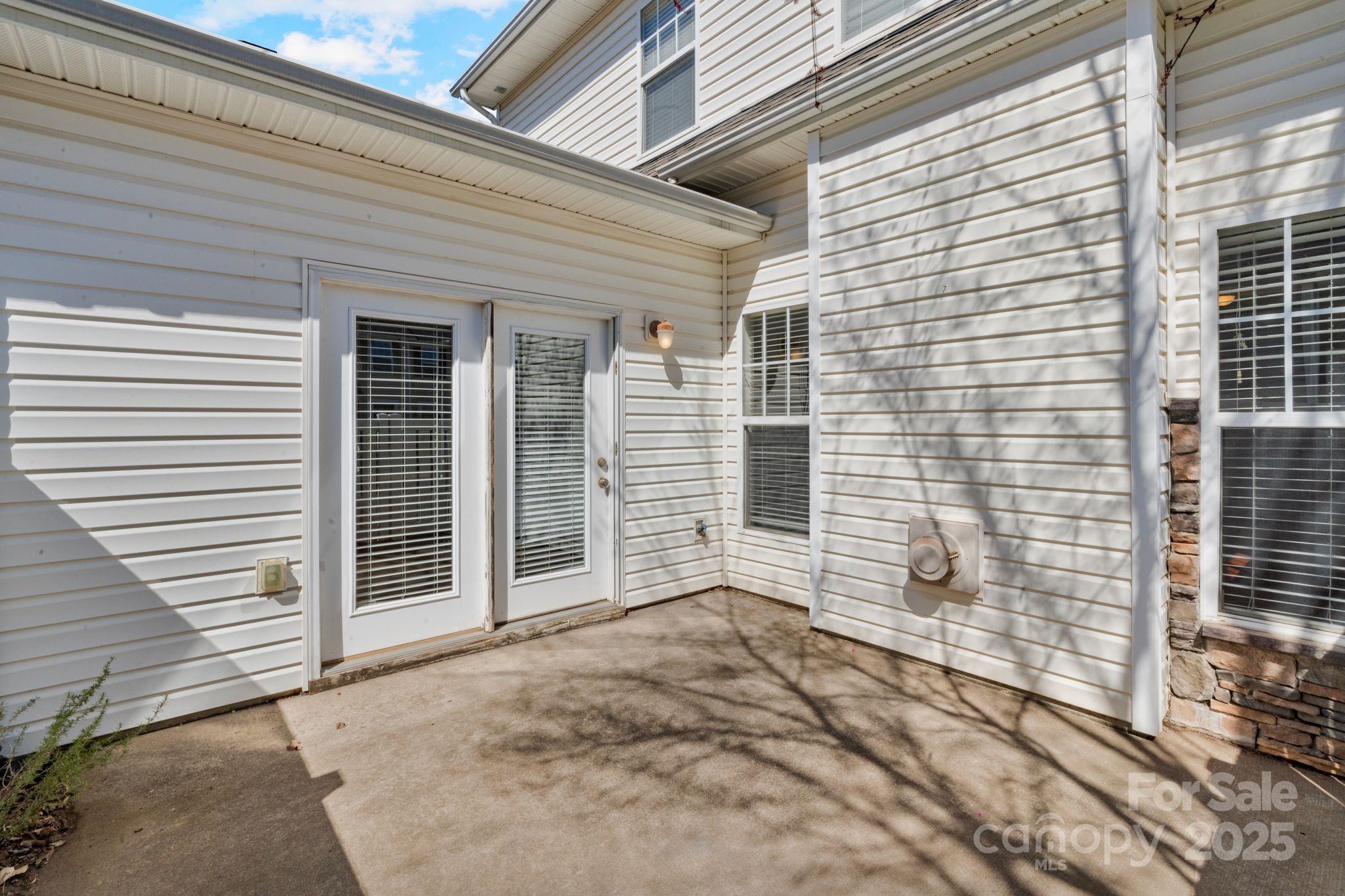 3320 Tulip Tree Lane Charlotte NC 28273