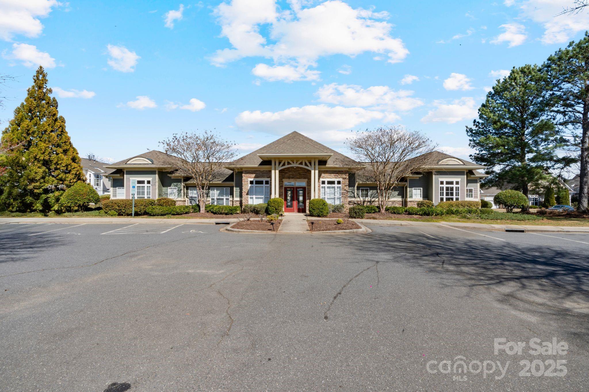 3320 Tulip Tree Lane Charlotte NC 28273