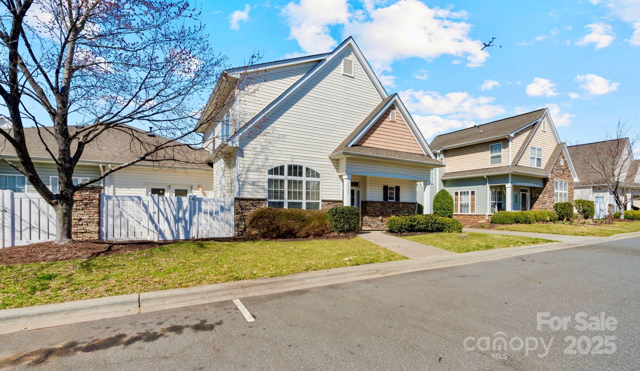 3320 Tulip Tree Lane Charlotte NC 28273