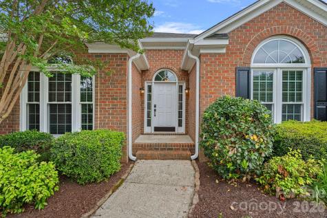 17121 Cambridge Grove Drive Huntersville NC 28078