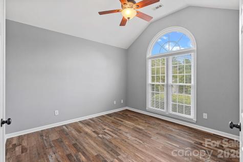 17121 Cambridge Grove Drive Huntersville NC 28078