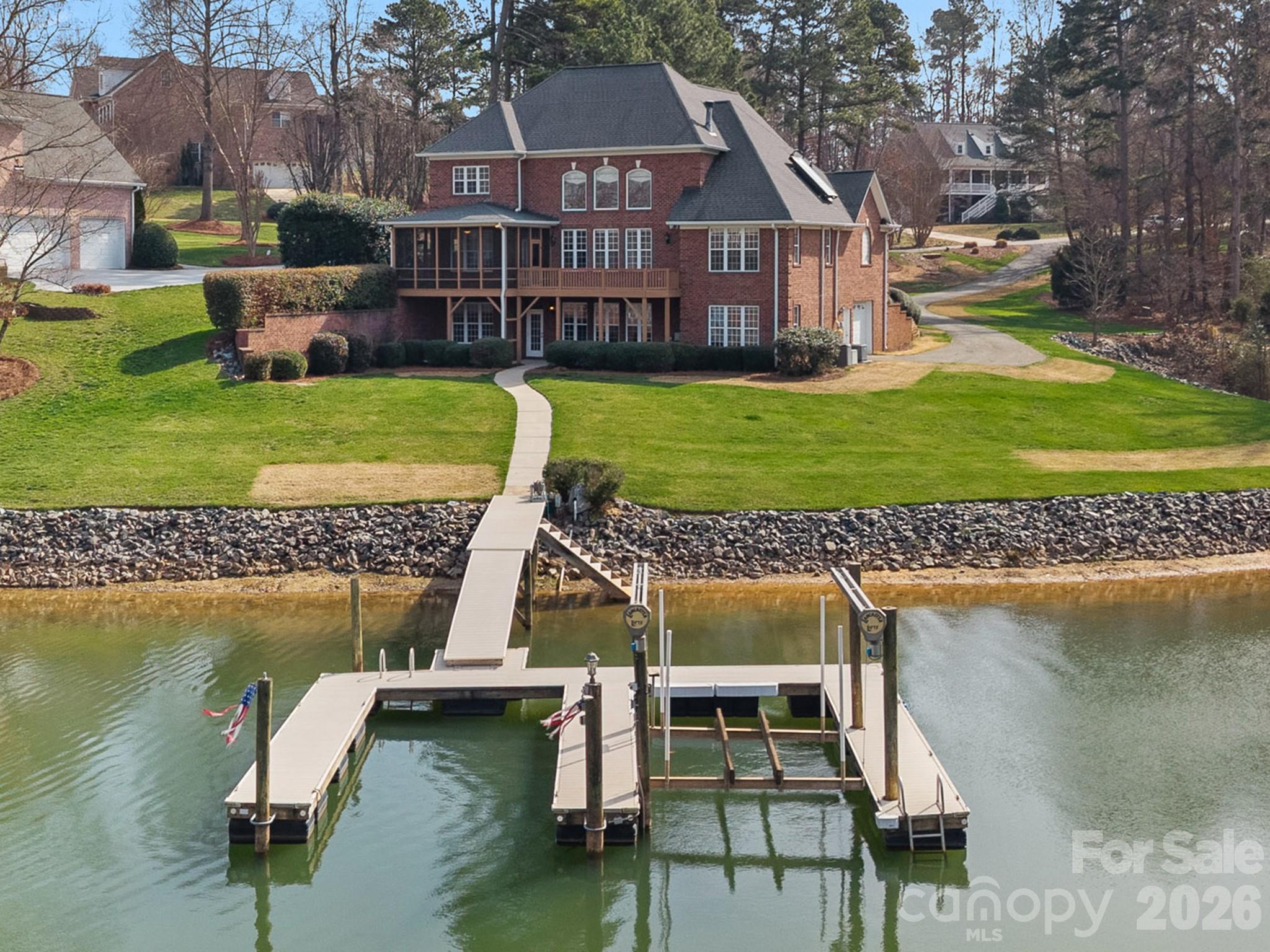 125 Grand Bay Drive Mooresville NC 28117